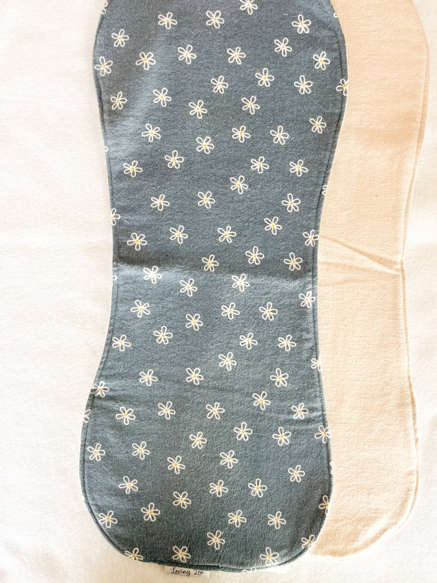 Blue Daisy Burp Cloth, Set of One Burp Cloth